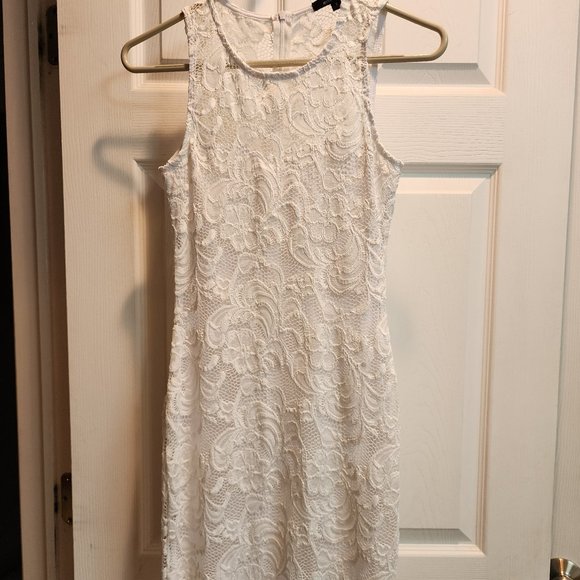 White Dress - Picture 1 of 3